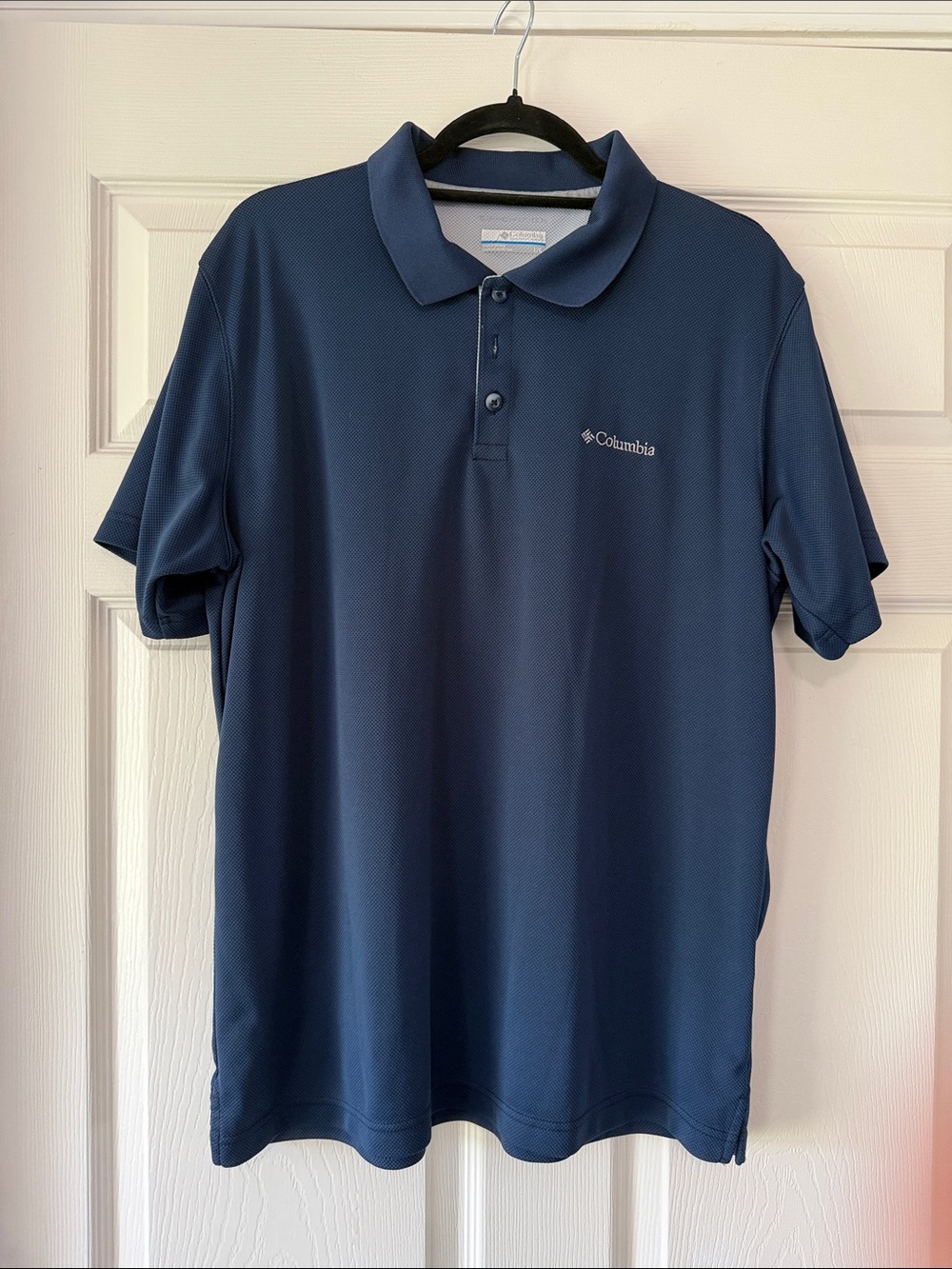 Columbia Men’s Dark Navy Polo Shirt Size Large